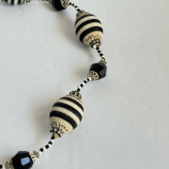 Vendome Necklace Vintage Black & White Stripe Bead Beaded Retro Mod 60s Signed - Picture 6 of 13